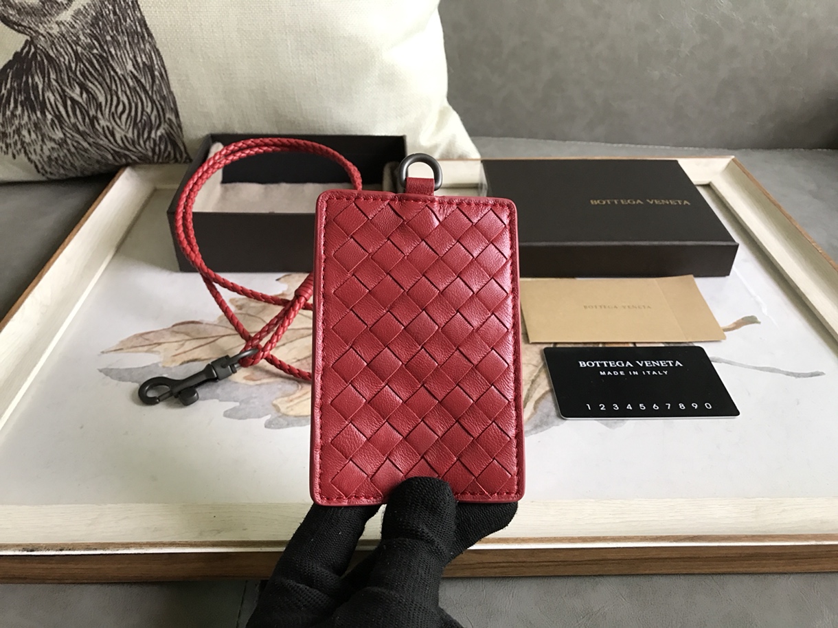 個性的なデザ 人気ブランドボッテガヴェネタ Bottega Veneta 実物の写真 N品スーパーコピー代引き対応国内発送後払い安全必ず届く優良サイト